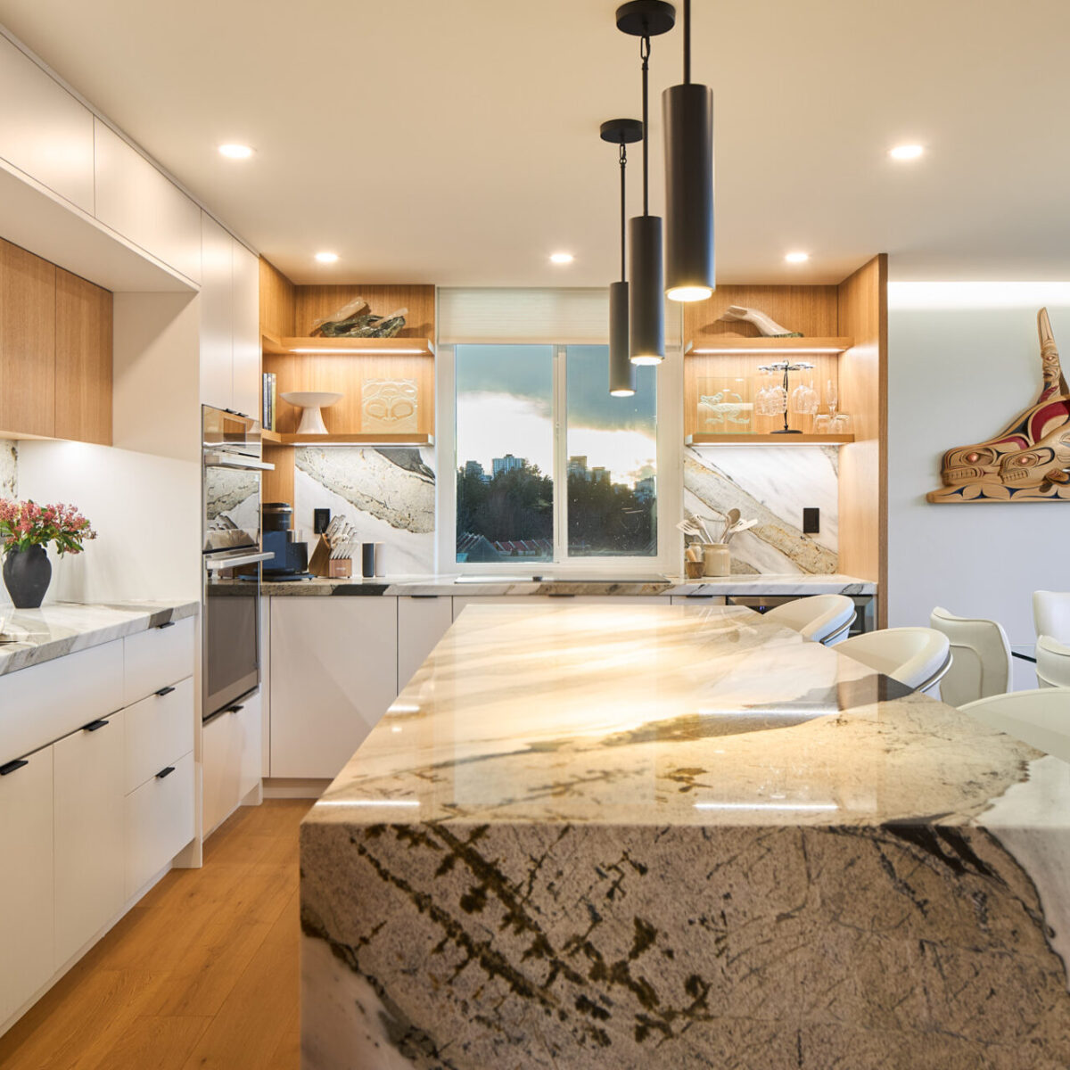 mkphoto-666leginboot-0268 Bright open kitchen with light wood tones