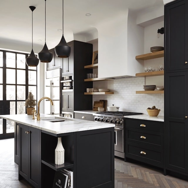 Luxury Kitchen Cabinets in Calgary